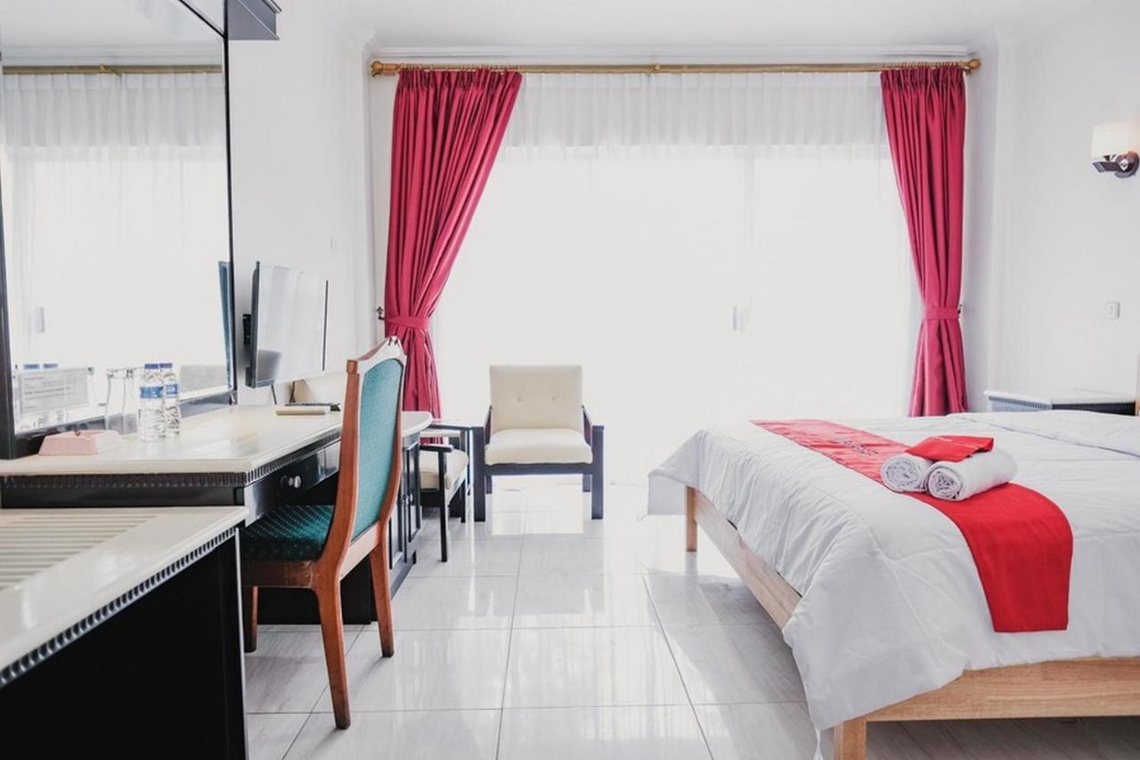 Reddoorz Plus Near Pelabuhan Merak Cilegon Exteriör bild